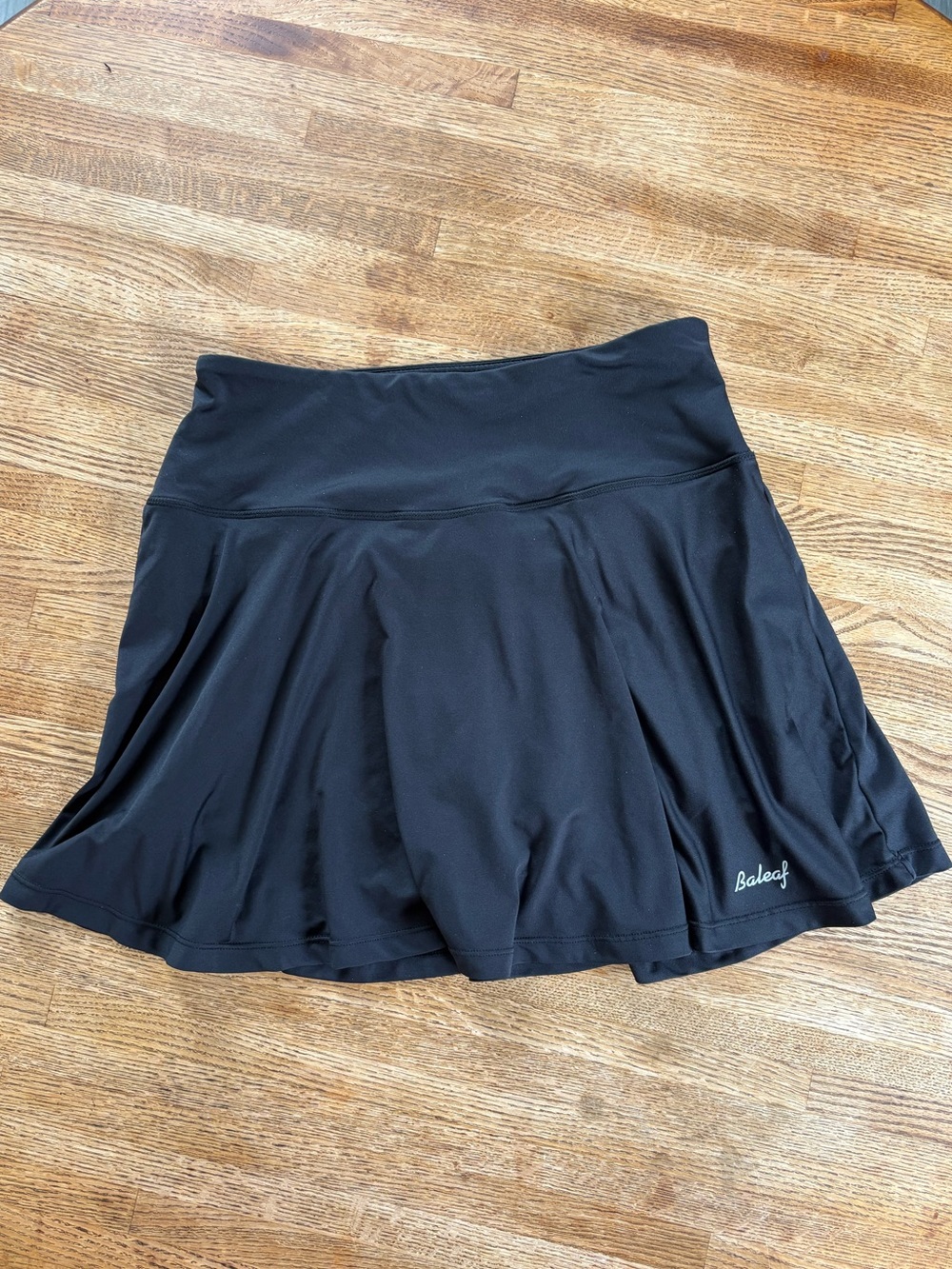 Baleaf Black Flared Athletic Tennis Skirt with Wide Waistband